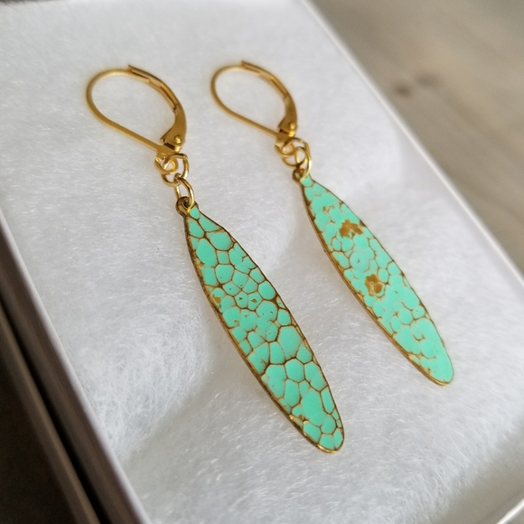 Turquoise Dimpled Oval Earrings - Picture 4 of 4